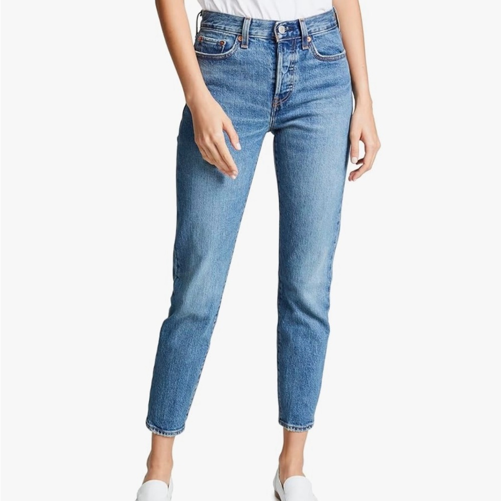 Levi’s Classic Blue Women's Jeans